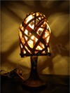 Lampe de table bois de cagette teinté brou de noix