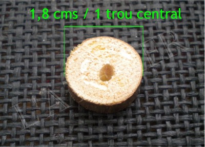 Rondelles de bois/petit modèle/1,8 cms de diamètre, 4 mms d'épaisseur // 1 TROU CENTRAL